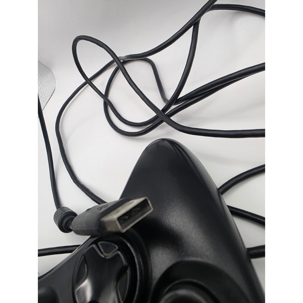 Wired Controller for Xbox 360 Black USB Gamepad with Energizer Pack - Picture 5 of 5